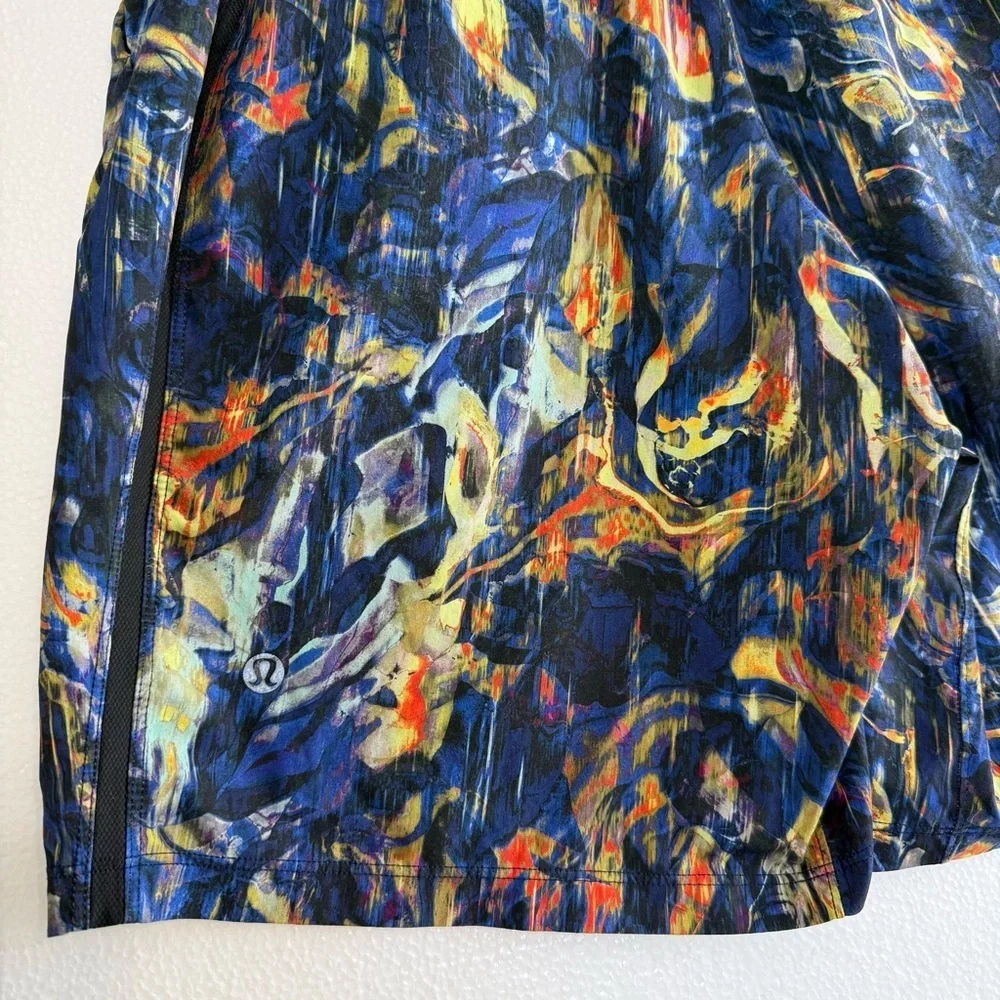 Lululemon Pace Breaker Athletica Shorts Men’s M Running Hiking Blue Multicolor